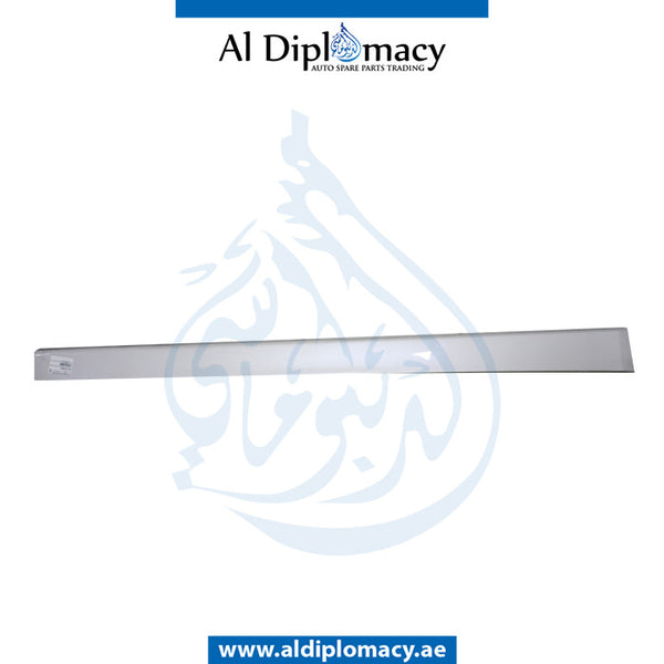 Right SIDE SKIRT for BMW 4 Series F36 (2014-2017) models, Part Number UN-51777374614